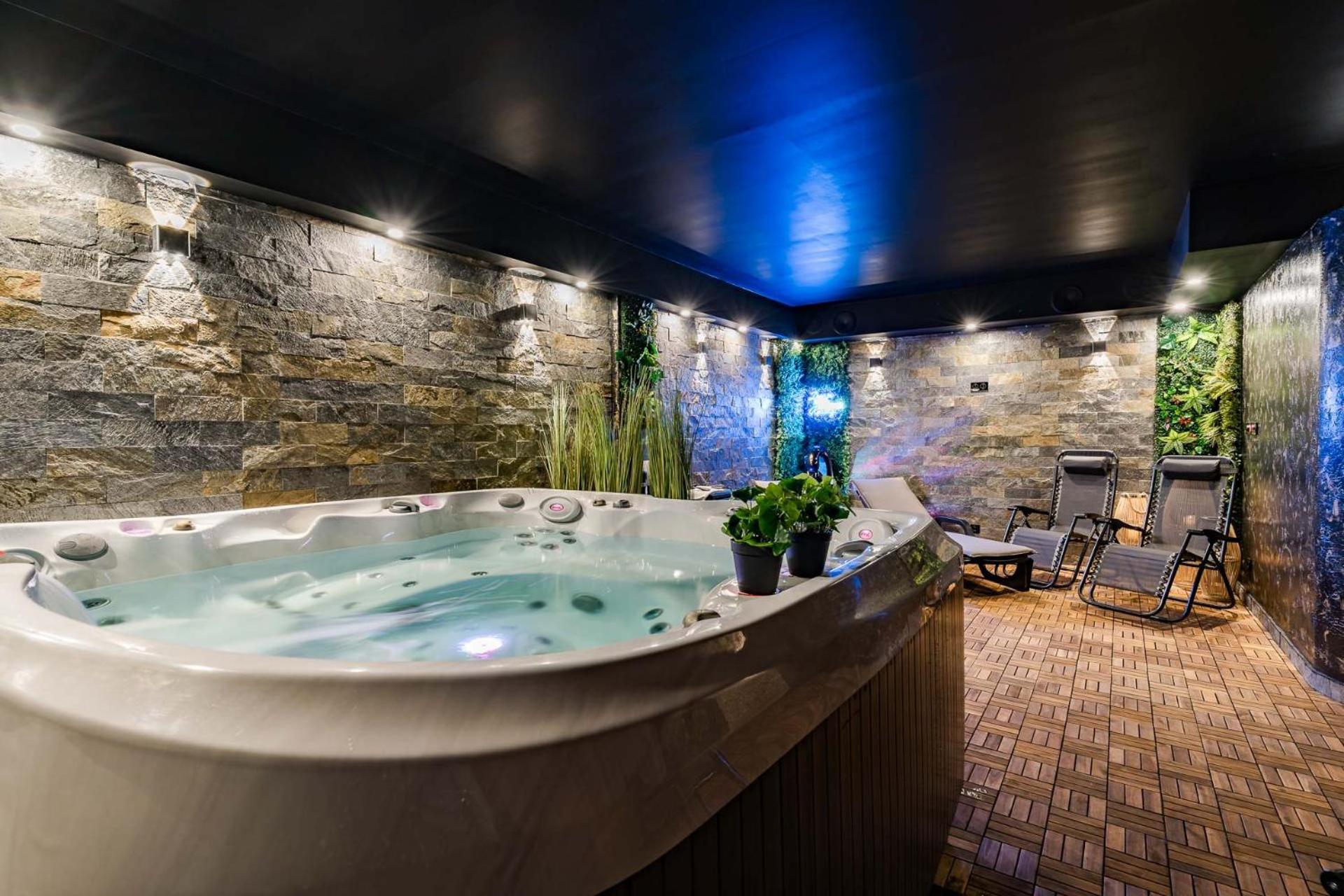 Rezydencja Wind Rose Luxury Aparthotel Gdansk - Prywatne Spa — Photos 1